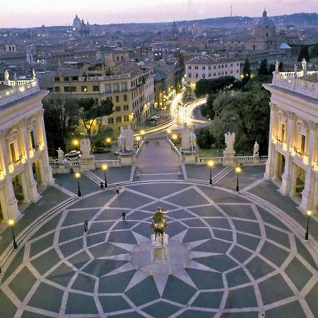 Interno 1 Ciampino Roma Luxury Apartment Con Balcone Экстерьер фото