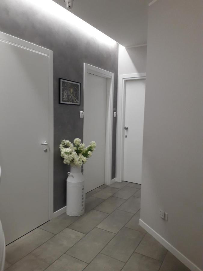Interno 1 Ciampino Roma Luxury Apartment Con Balcone Экстерьер фото