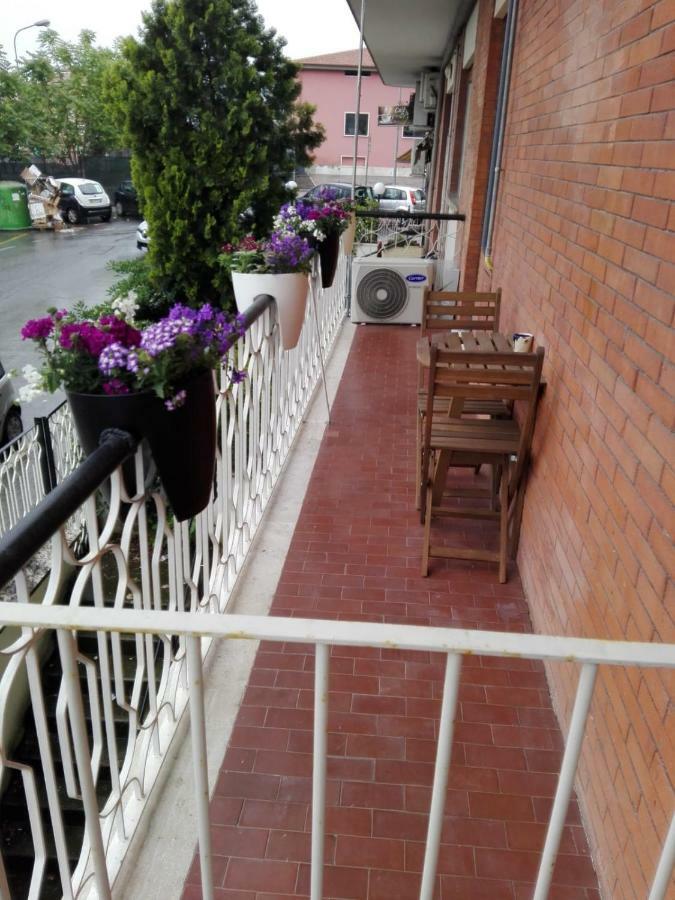 Interno 1 Ciampino Roma Luxury Apartment Con Balcone Экстерьер фото